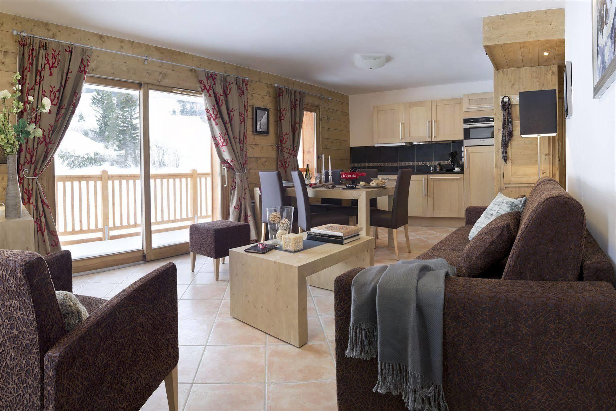 Cgh Residences & Spas Les Chalets De Flambeau Lanslebourg-Mont-Cenis Ngoại thất bức ảnh