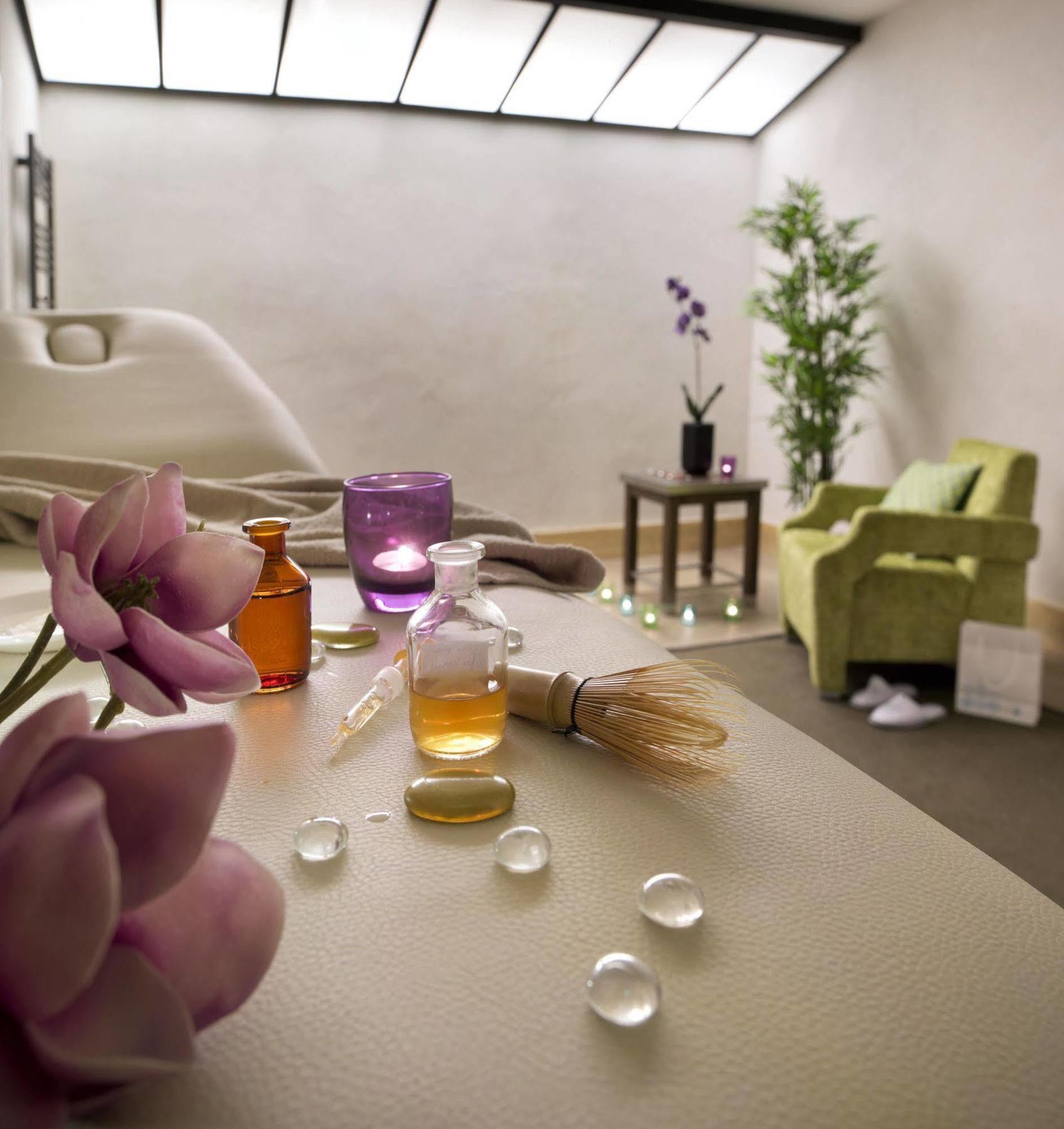 Cgh Residences & Spas Les Chalets De Flambeau Lanslebourg-Mont-Cenis Ngoại thất bức ảnh